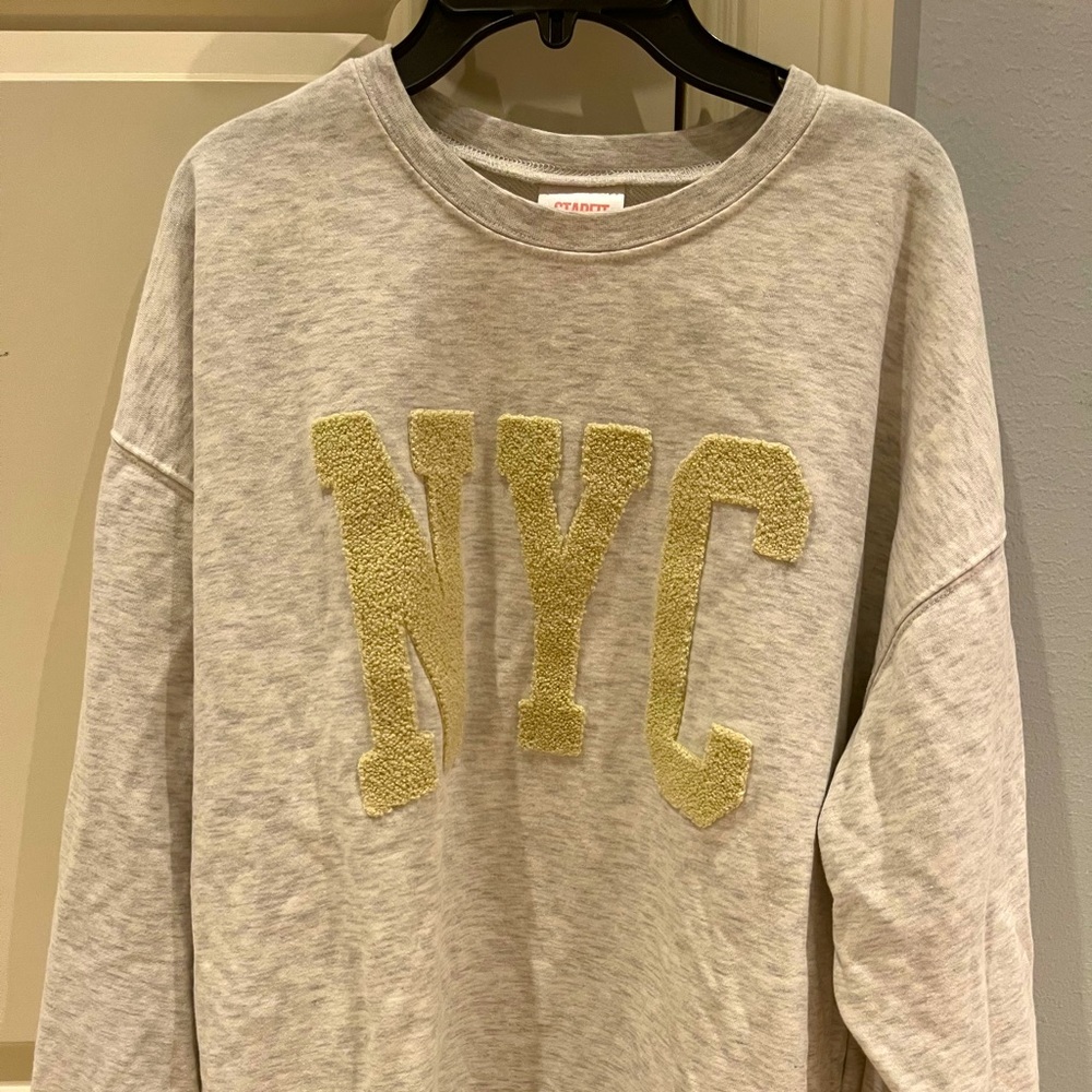 starfit nyc crewneck hoodie